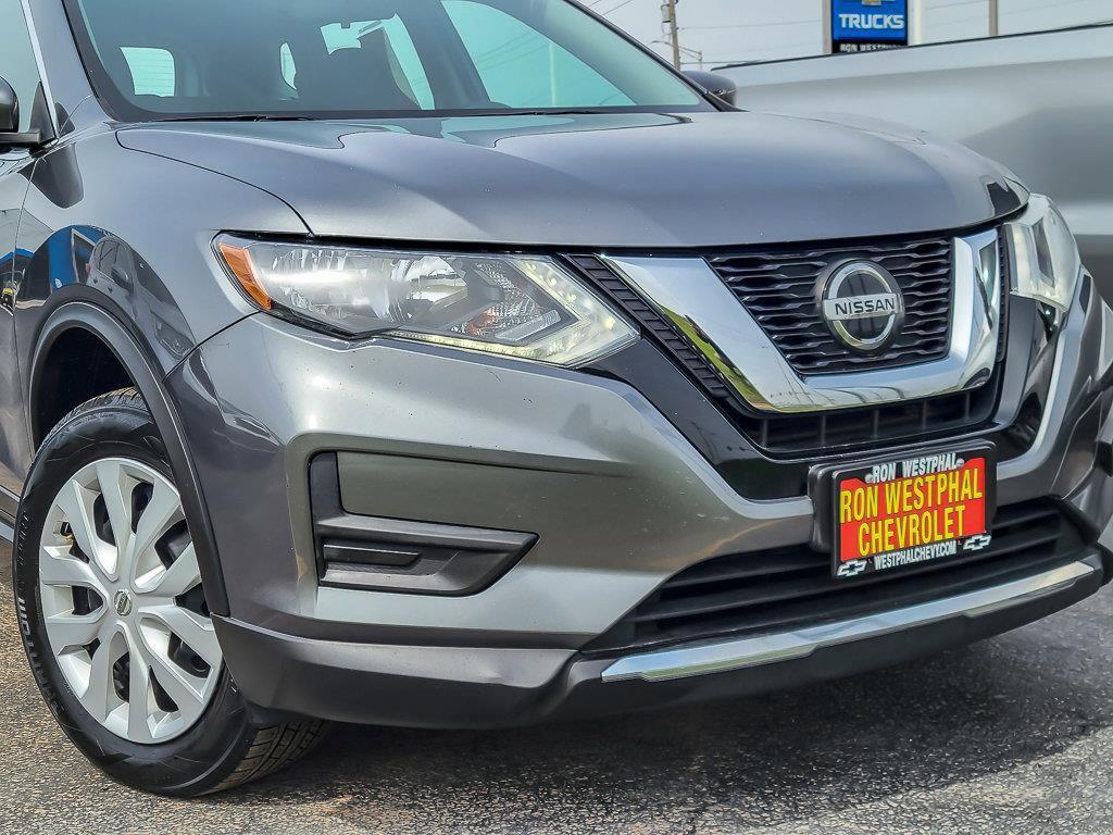2018 Nissan Rogue Vehicle Photo in AURORA, IL 60503-9326