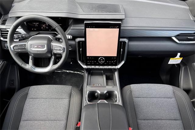 2025 GMC Acadia Vehicle Photo in ELK GROVE, CA 95757-8703