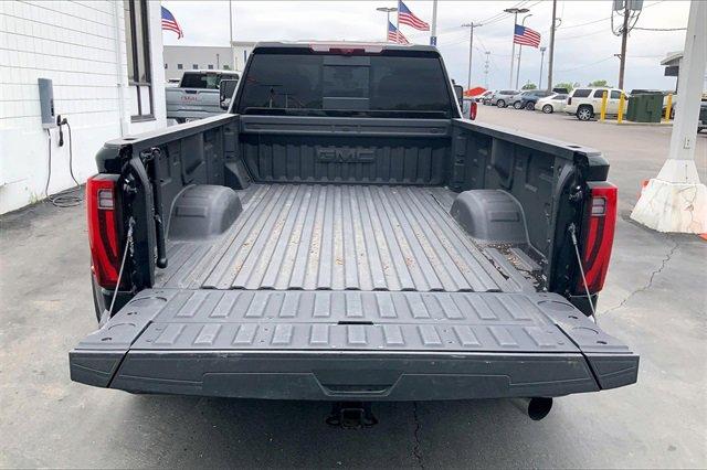 2025 GMC Sierra 3500 HD Vehicle Photo in INDEPENDENCE, MO 64055-1377