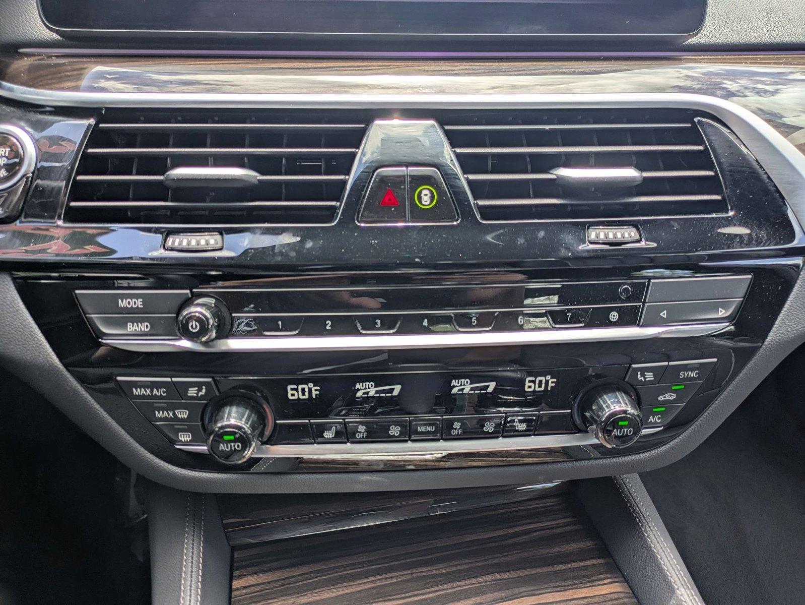 2023 BMW 5 Series Vehicle Photo in GREENACRES, FL 33463-3207