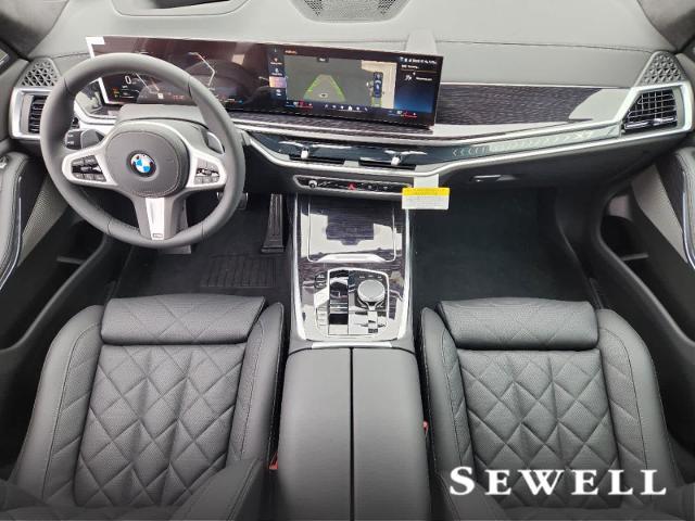 2025 BMW X7 xDrive40i Vehicle Photo in PLANO, TX 75024