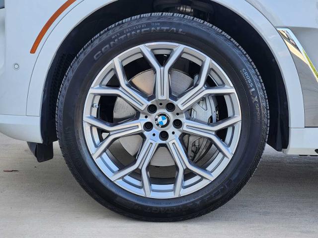 2025 BMW X7 xDrive40i Vehicle Photo in PLANO, TX 75024