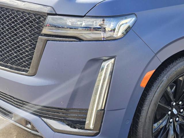 2023 Cadillac Escalade Vehicle Photo in DENTON, TX 76210-9321