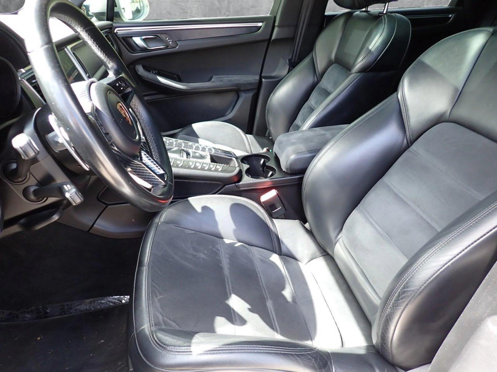 2018 Porsche Macan Vehicle Photo in DENVER, CO 80221-3610