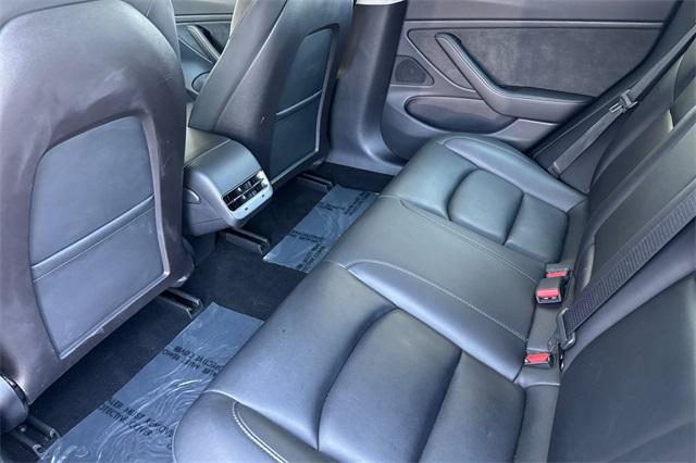 2020 Tesla Model 3 Vehicle Photo in ELK GROVE, CA 95757-8703