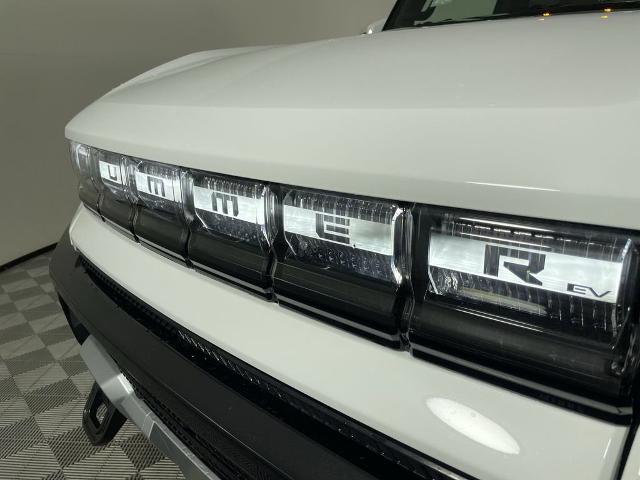 2025 GMC HUMMER EV Pickup Vehicle Photo in GILBERT, AZ 85297-0402