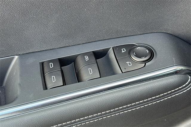 2025 GMC Acadia Vehicle Photo in ELK GROVE, CA 95757-8703