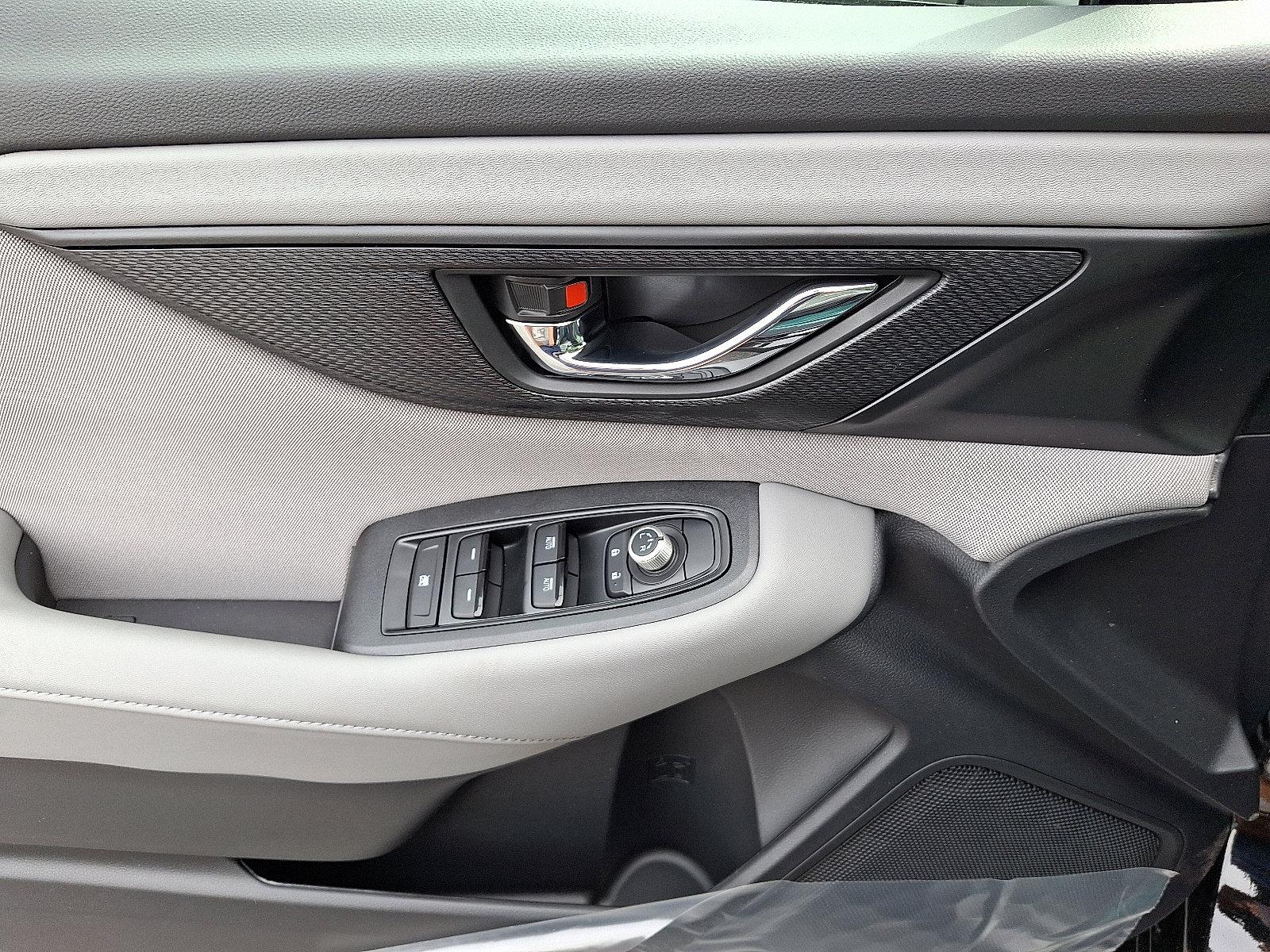 2025 Subaru Legacy Vehicle Photo in Harrisburg, PA 17111