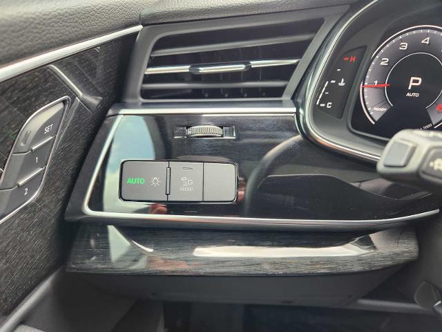 2020 Audi Q7 Vehicle Photo in HOUSTON, TX 77079