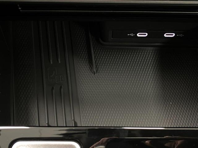 2025 Volkswagen Atlas Vehicle Photo in Appleton, WI 54913