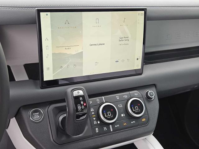 2025 Defender Vehicle Photo in AUSTIN, TX 78717