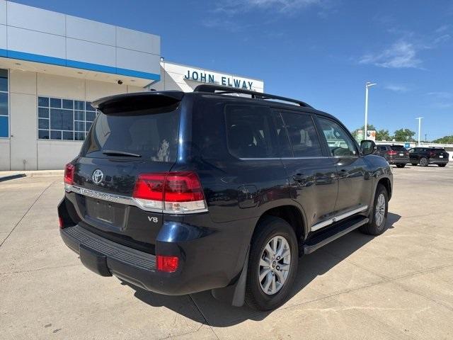 2016 Toyota Land Cruiser Vehicle Photo in ENGLEWOOD, CO 80113-6708