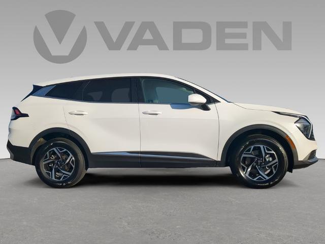 2024 Kia Sportage Vehicle Photo in Brunswick, GA 31525