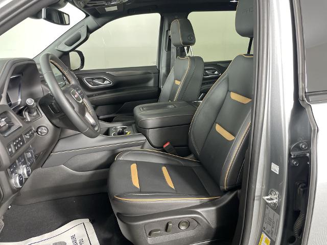 2024 GMC Yukon XL Vehicle Photo in GILBERT, AZ 85297-0402