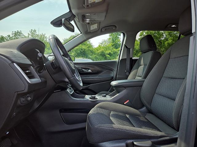2022 GMC Terrain Vehicle Photo in TREVOSE, PA 19053-4984