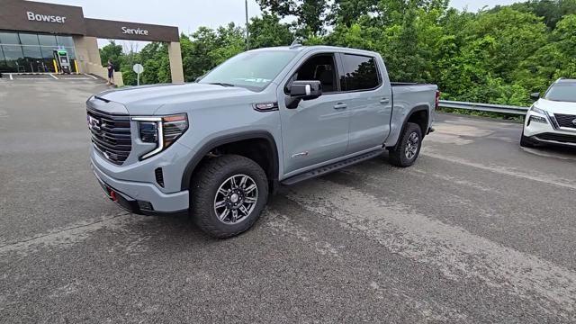 2024 GMC Sierra 1500 Vehicle Photo in Pleasant Hills, PA 15236
