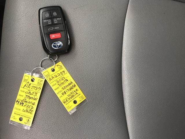 2023 Toyota Sienna Vehicle Photo in GREEN BAY, WI 54303-3330