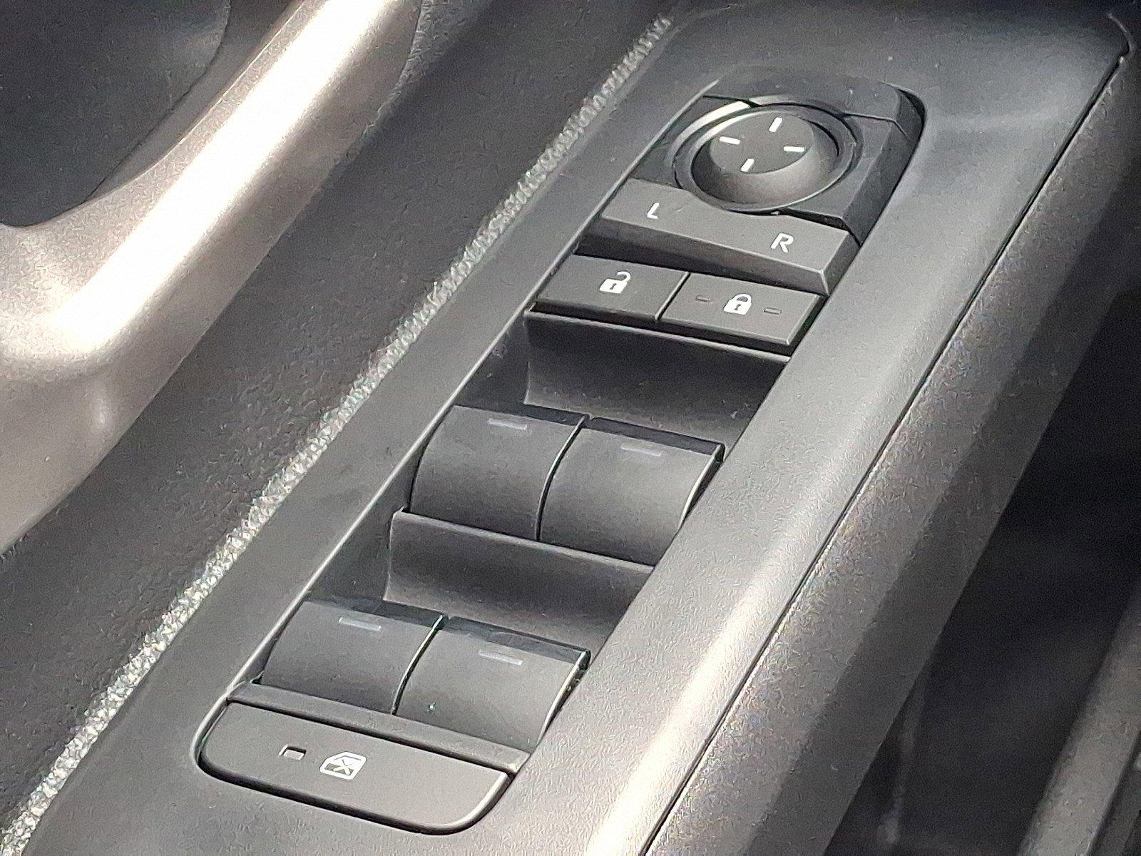 2025 Toyota Tacoma 4WD Vehicle Photo in Harrisburg, PA 17111
