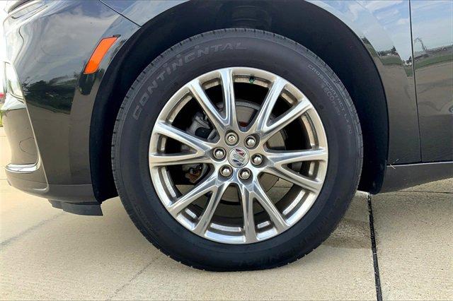2023 Buick Enclave Vehicle Photo in TOPEKA, KS 66609-0000