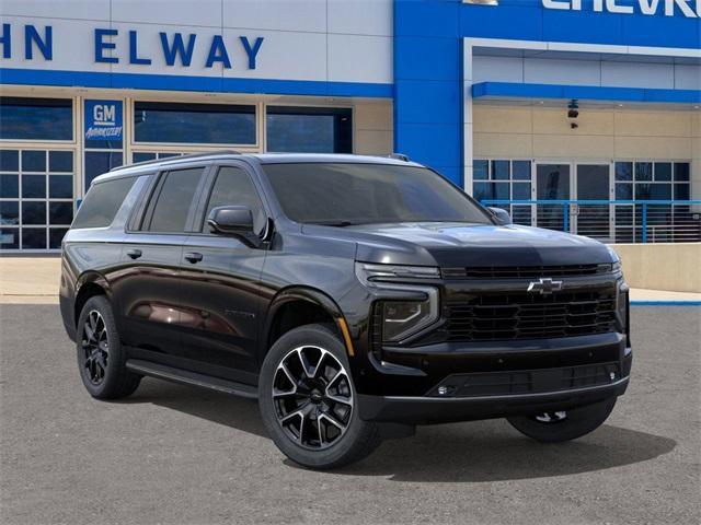 2025 Chevrolet Suburban Vehicle Photo in ENGLEWOOD, CO 80113-6708