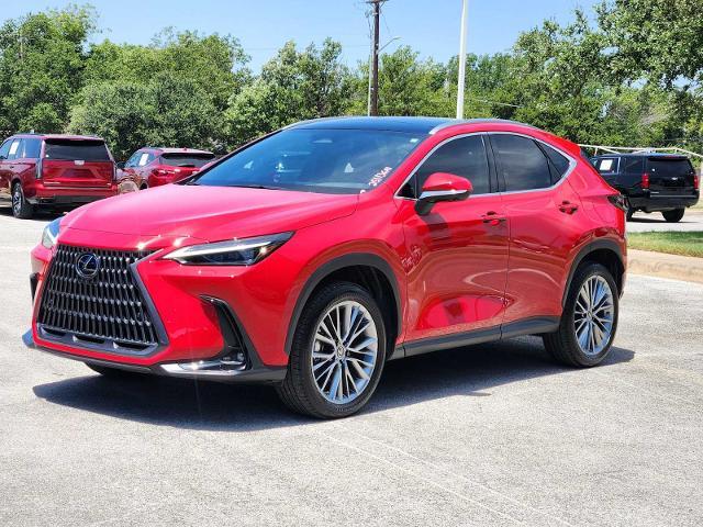 2022 Lexus NX 350 Vehicle Photo in DENTON, TX 76210-9321