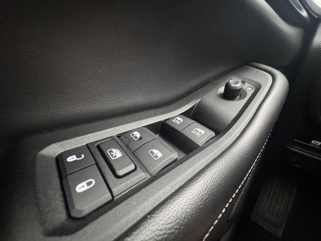 2023 Jeep Grand Cherokee L Vehicle Photo in Savannah, GA 31419