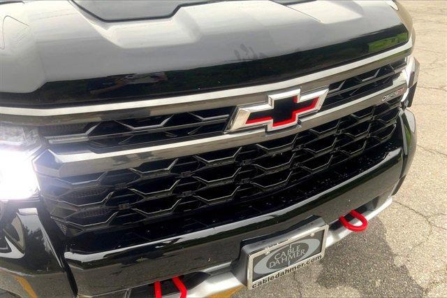2024 Chevrolet Silverado 1500 Vehicle Photo in KANSAS CITY, MO 64114-4545