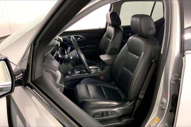 2020 Chevrolet Traverse Vehicle Photo in Kansas City, MO 64114