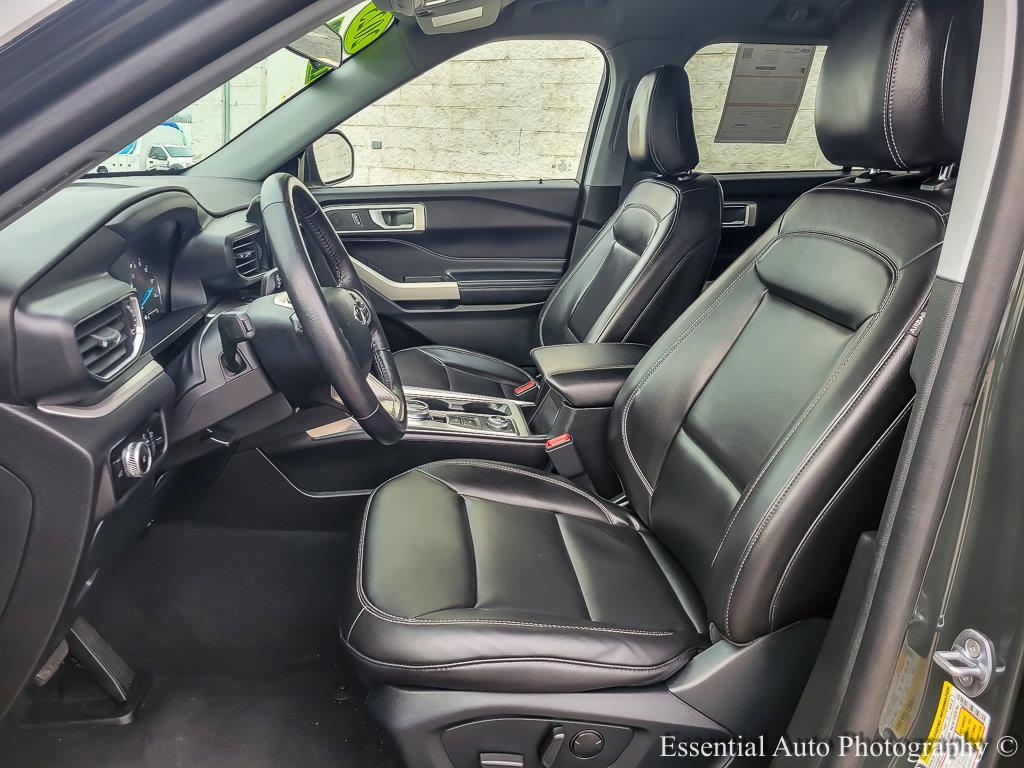 2023 Ford Explorer Vehicle Photo in Saint Charles, IL 60174