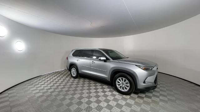 2024 Toyota Grand Highlander Vehicle Photo in GILBERT, AZ 85297-0402