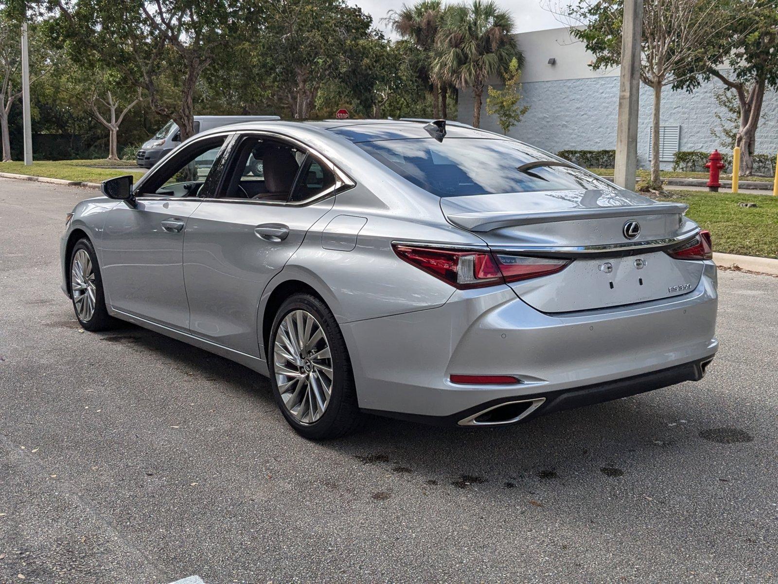 2022 Lexus ES 350 Vehicle Photo in West Palm Beach, FL 33417