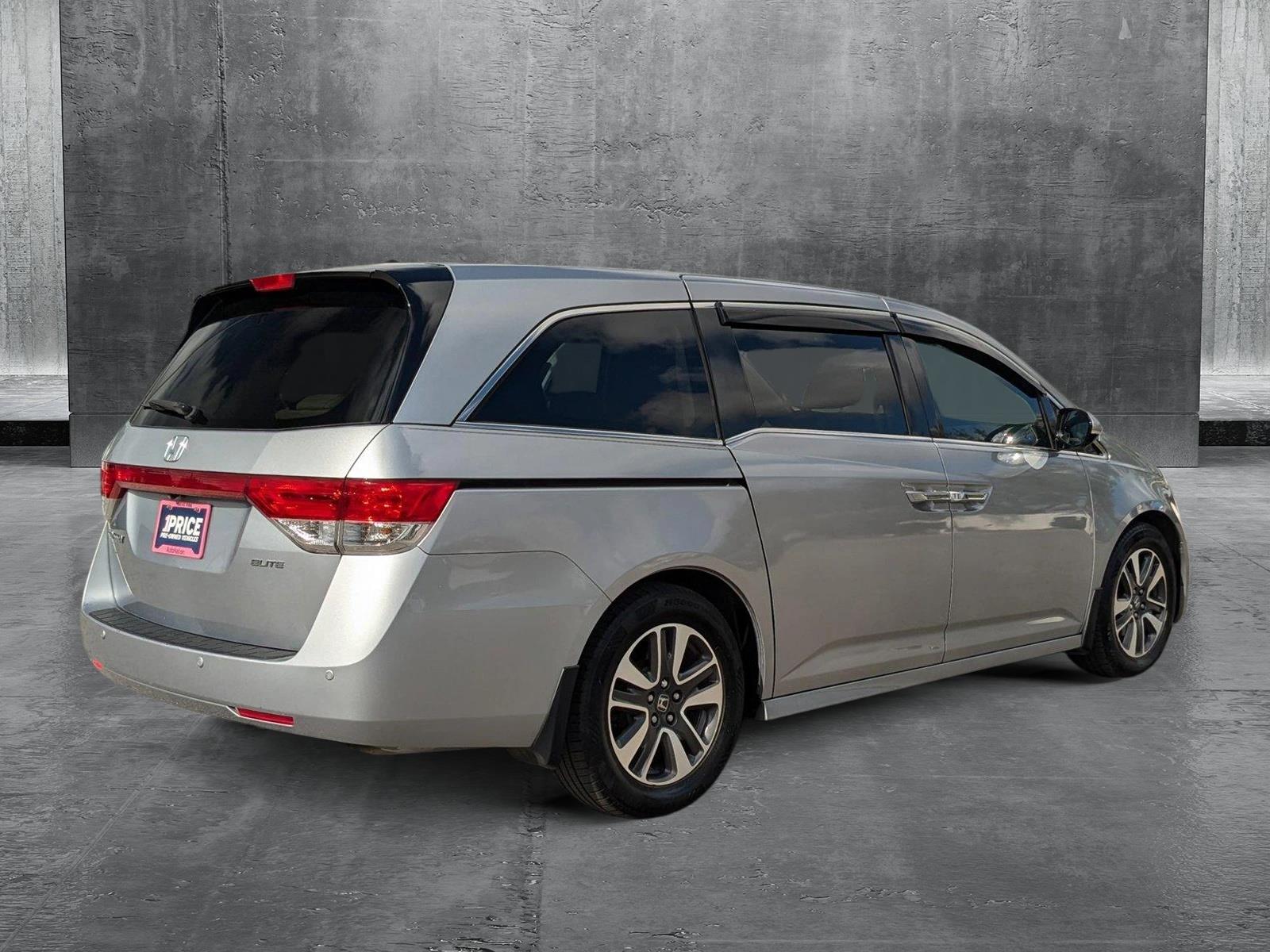 2016 Honda Odyssey Vehicle Photo in St. Petersburg, FL 33713