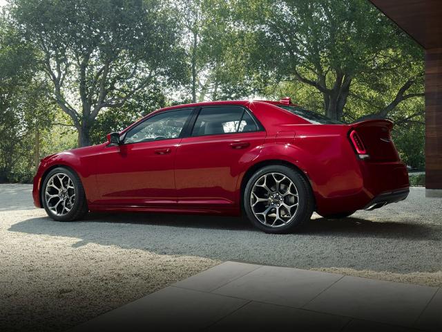 2015 Chrysler 300 Vehicle Photo in Akron, OH 44320