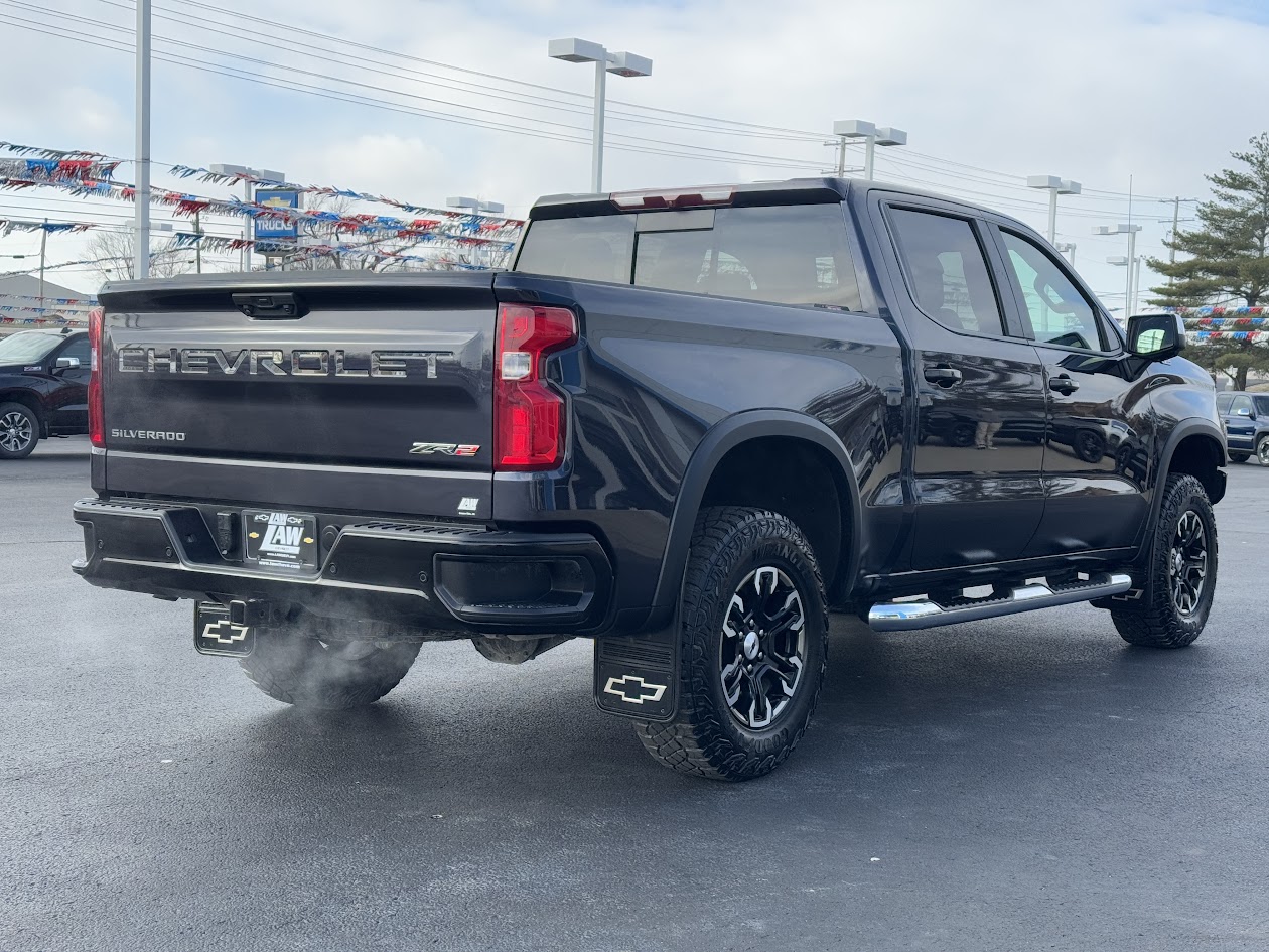 2023 Chevrolet Silverado 1500 Vehicle Photo in BOONVILLE, IN 47601-9633