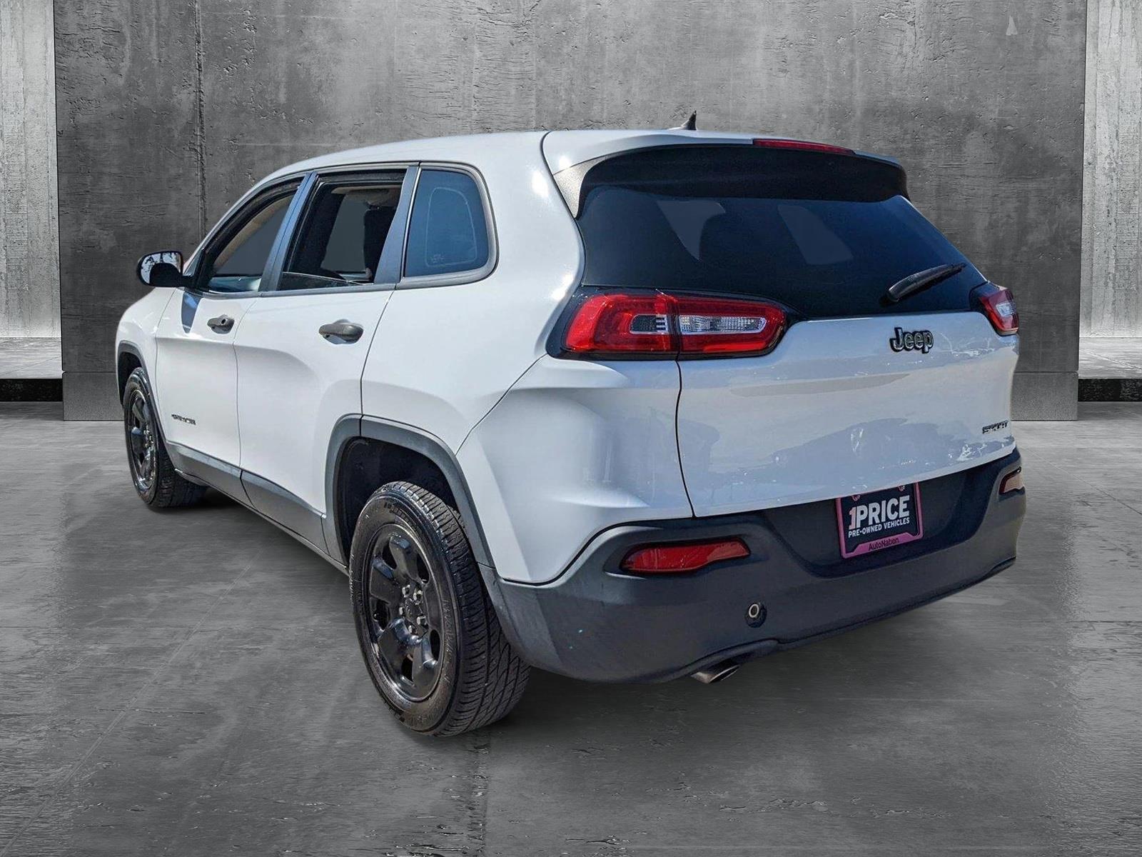 2015 Jeep Cherokee Vehicle Photo in Jacksonville, FL 32256