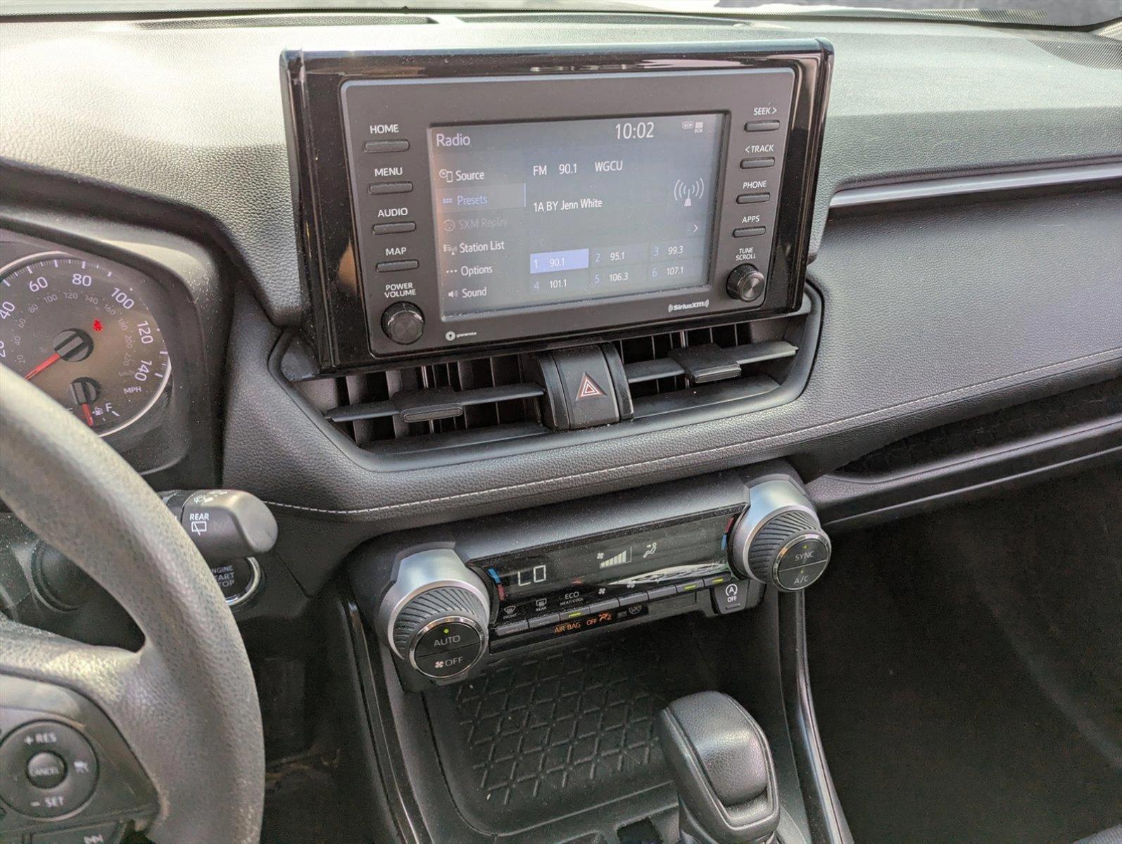 2020 Toyota RAV4 Vehicle Photo in Ft. Myers, FL 33907