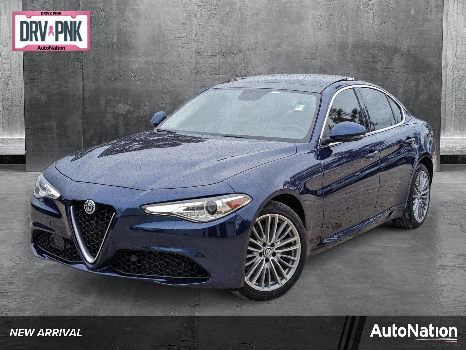 2017 Alfa Romeo Giulia Vehicle Photo in Bradenton, FL 34207