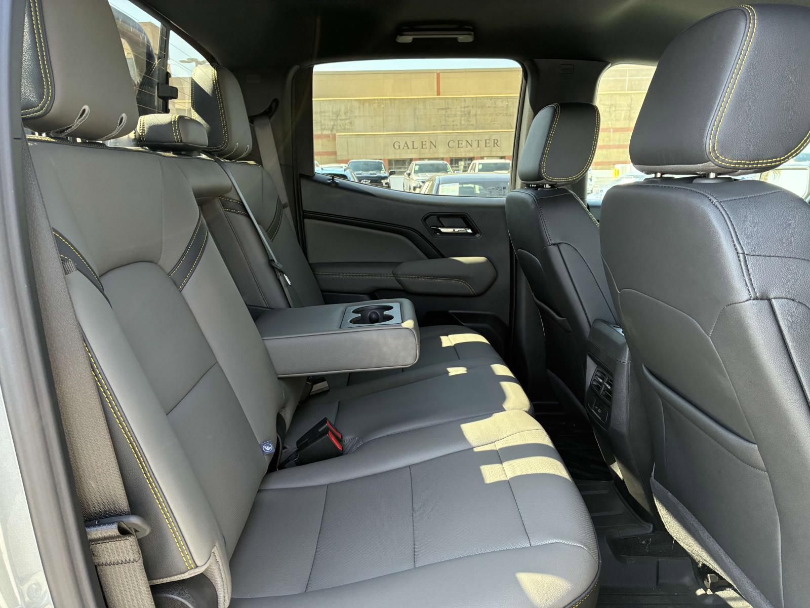 2025 Chevrolet Colorado Vehicle Photo in LOS ANGELES, CA 90007-3794