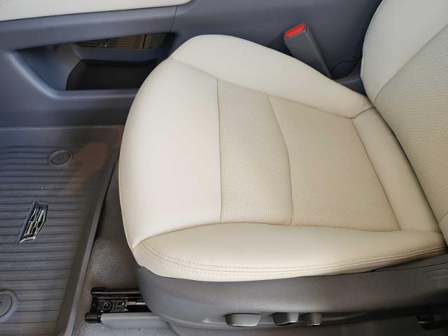 2025 Cadillac XT6 Vehicle Photo in HOUSTON, TX 77079