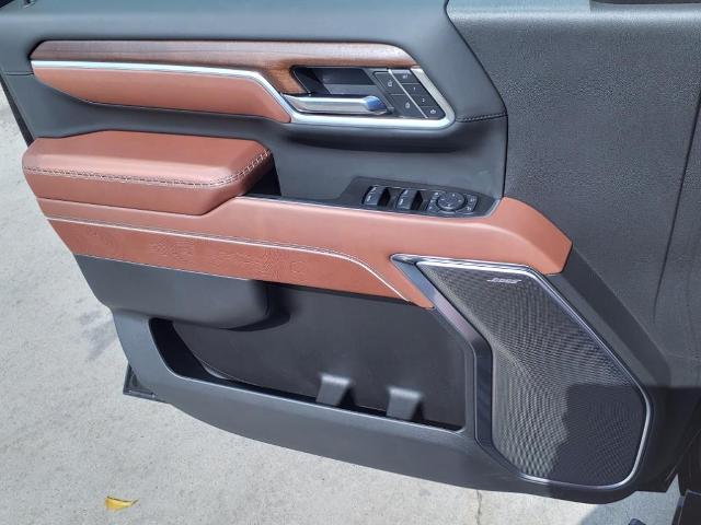 2025 GMC Sierra 2500 HD Vehicle Photo in Denton, TX 76205