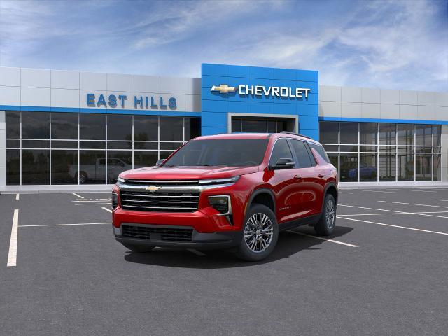 2025 Chevrolet Traverse Vehicle Photo in Roslyn, NY 11576