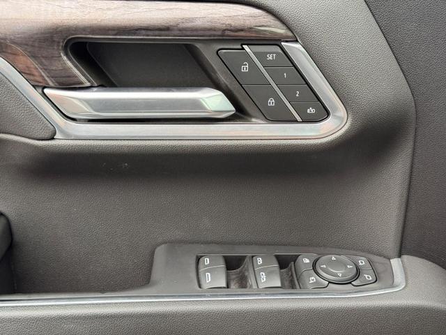 2023 Chevrolet Silverado 1500 Vehicle Photo in COLUMBIA, MO 65203-3903