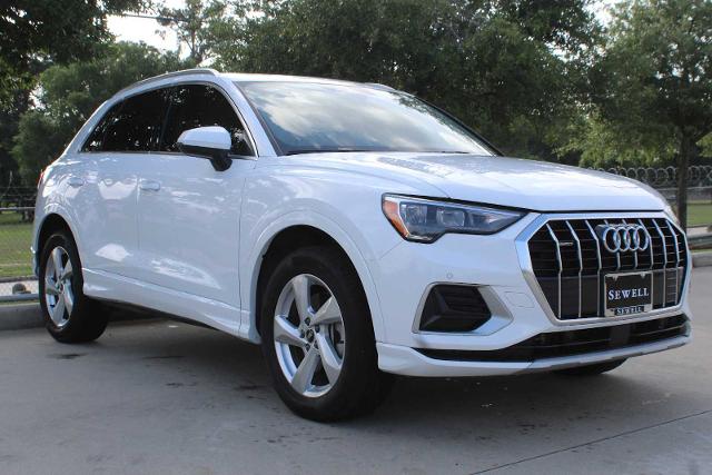 2022 Audi Q3 Vehicle Photo in HOUSTON, TX 77090