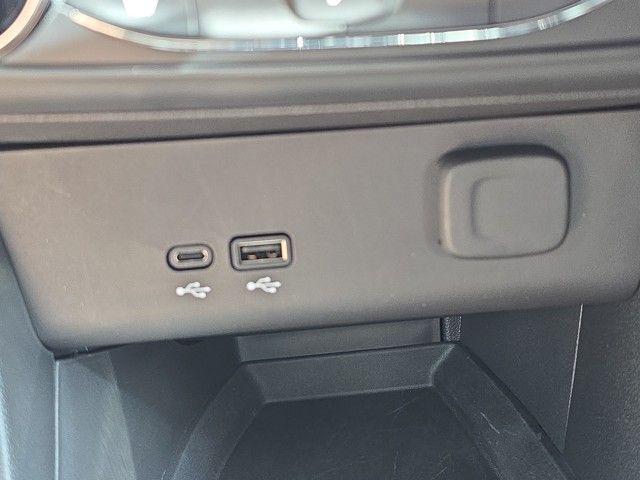 2025 Buick Encore GX Vehicle Photo in Pleasant Hills, PA 15236