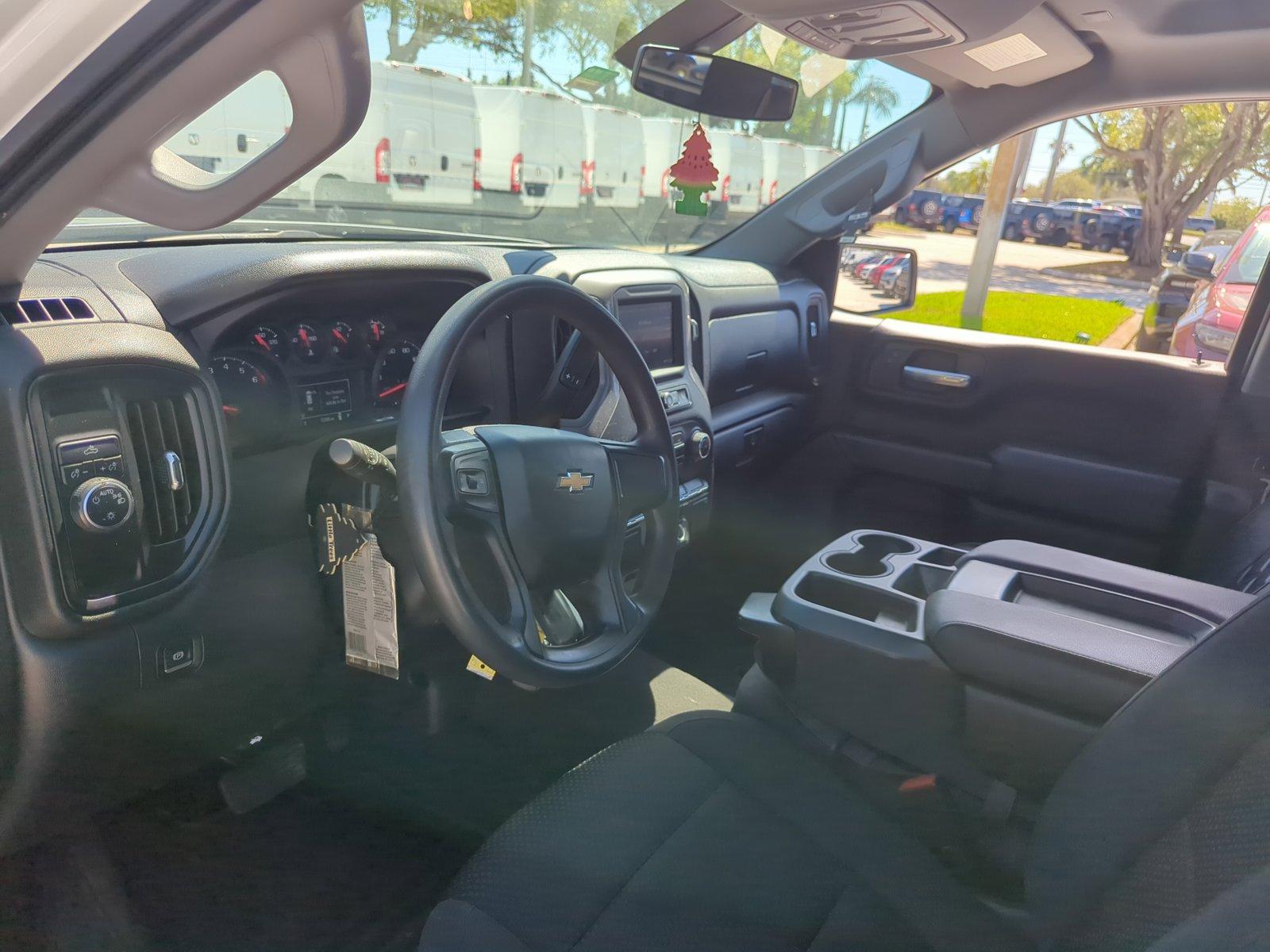2022 Chevrolet Silverado 1500 LTD Vehicle Photo in Pembroke Pines , FL 33084