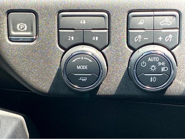 2025 Chevrolet Silverado 2500 HD Vehicle Photo in BEAUFORT, SC 29906-4218