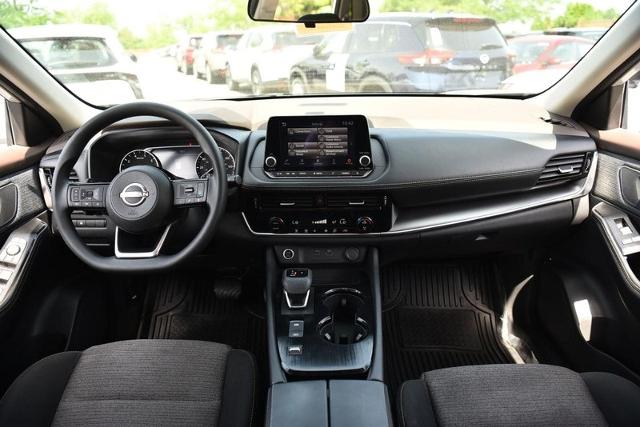 2023 Nissan Rogue Vehicle Photo in Ballwin, MO 63011