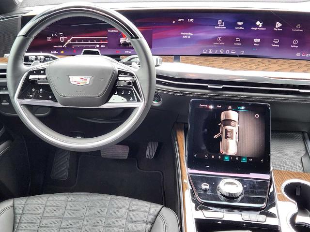 2025 Cadillac Escalade ESV Vehicle Photo in DENTON, TX 76210-9321