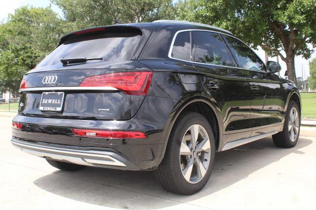 2024 Audi Q5 Vehicle Photo in HOUSTON, TX 77090