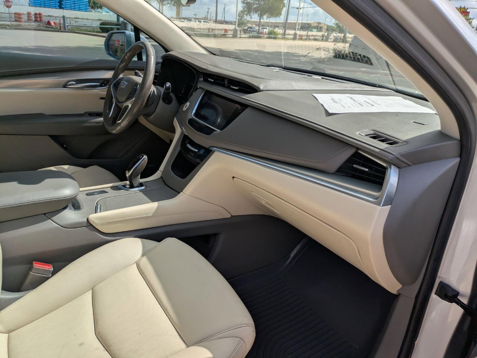 2018 Cadillac XT5 Vehicle Photo in SELMA, TX 78154-1460